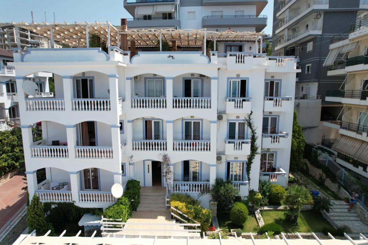 Hotel Erdano Саранда Экстерьер фото