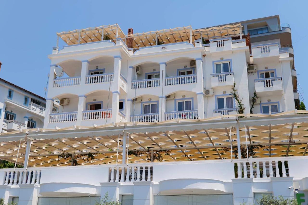 Hotel Erdano Саранда Экстерьер фото