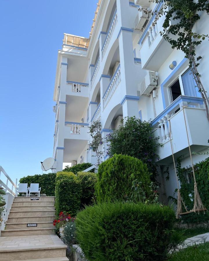 Hotel Erdano Саранда Экстерьер фото